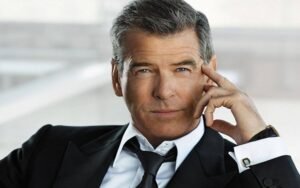 Pierce Brosnan: 