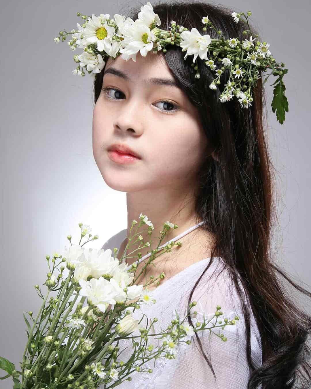 Angel Lisandi Putri: Wajah Baru yang Bersinar di Dunia Hiburan